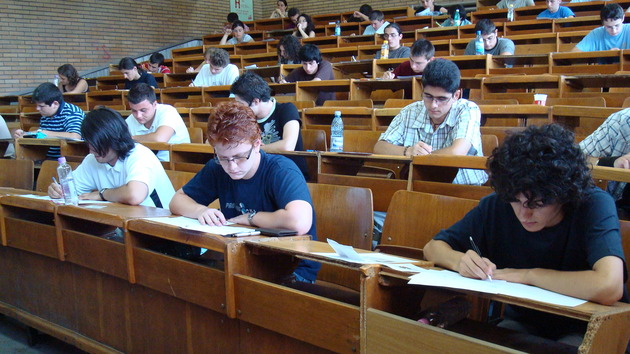 Da, învăţământul gratuit de stat e o chestie bună