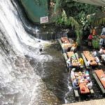 28 28 Philippinnes Labassin Waterfall Restaurant