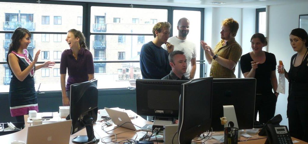 gunoaie corporatiste