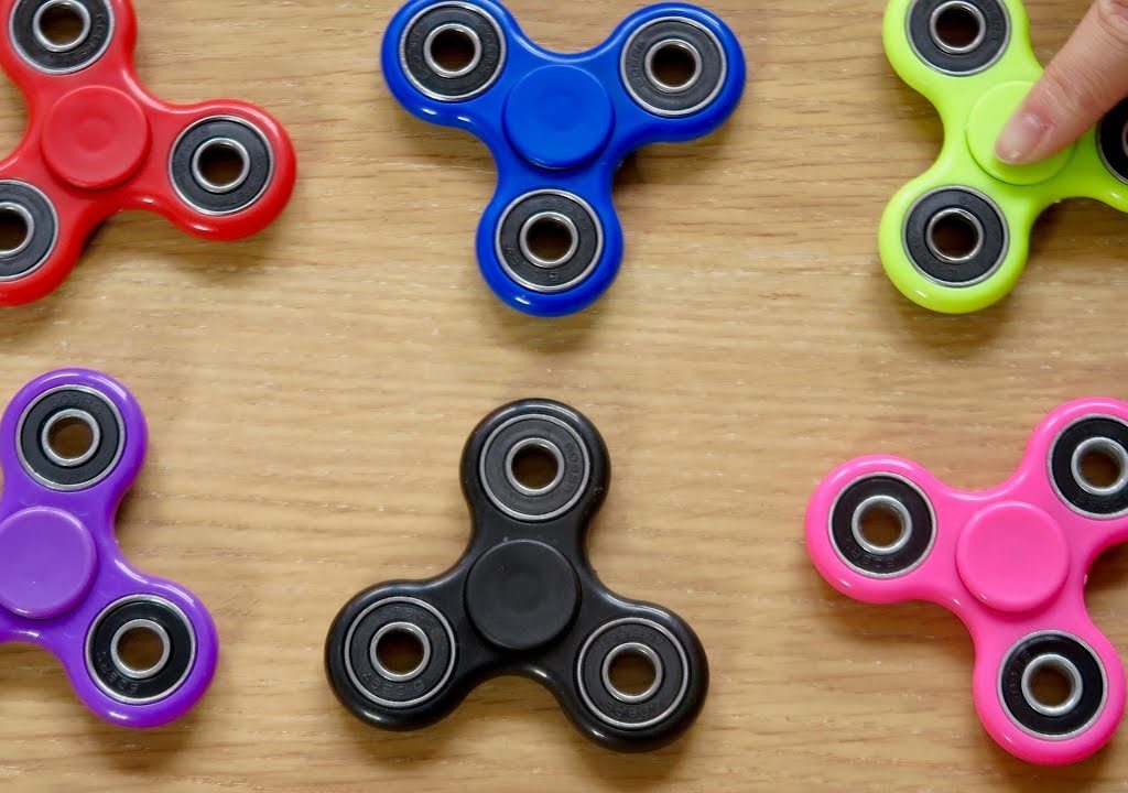fidget spinner noul kendama