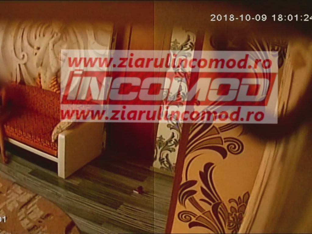 63fa705c copil maltratat de mama