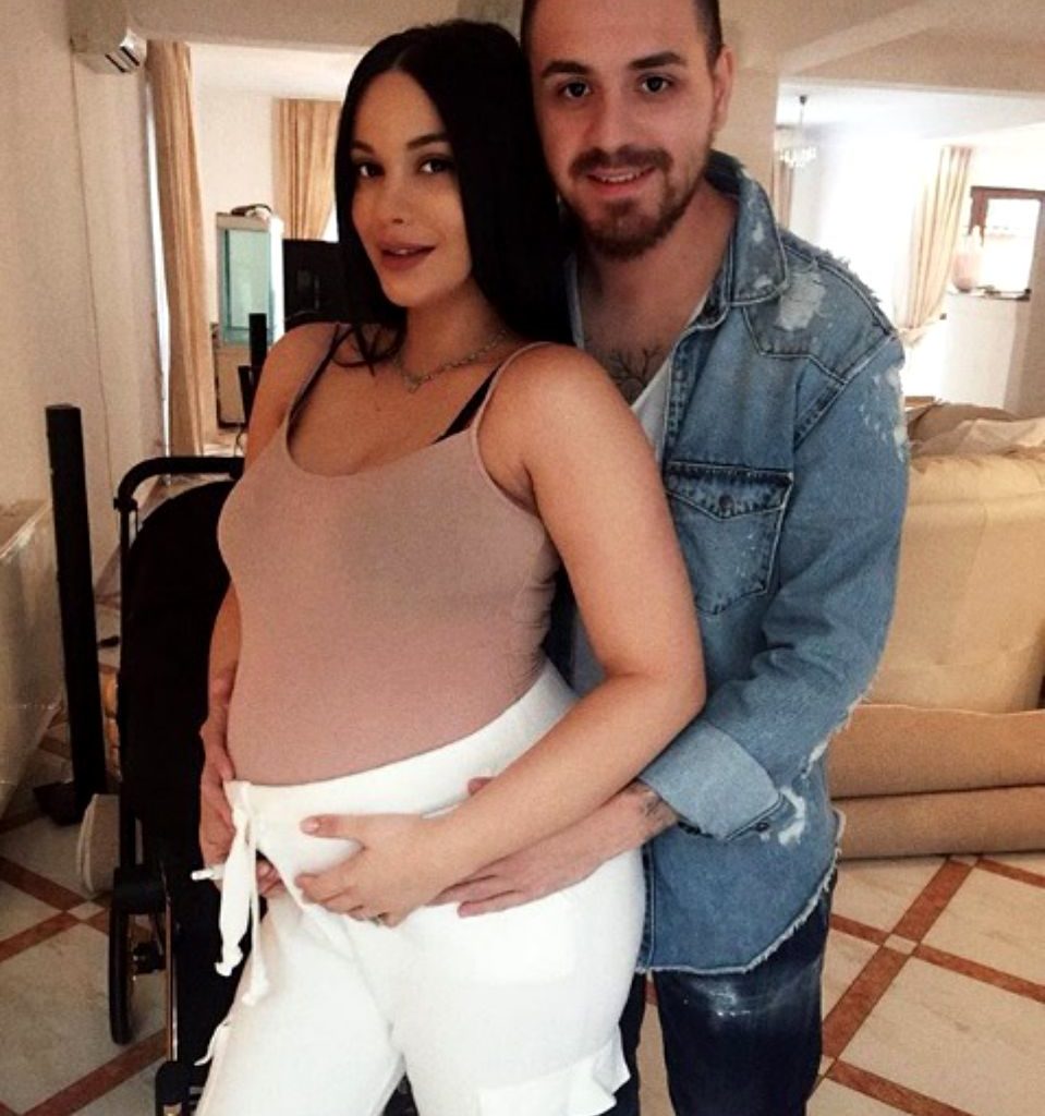 betty salam a nascut 1 1