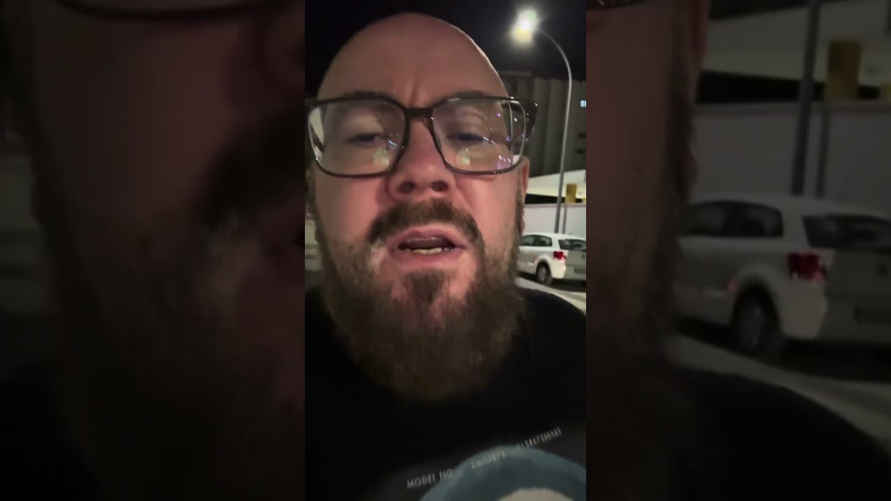 Mami, mami, ce e aia prostitutie?