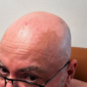 Mi-am schimbat aparatul de ras chelia